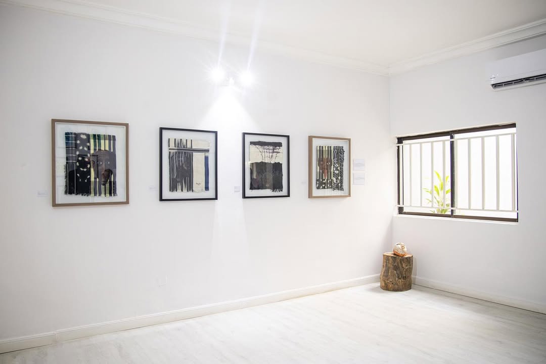 #installationshots Weaving Identity💫 #swipeleft⬅️ Join us today!The exhibition runs till Decemb (4)